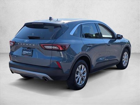 Used 2024 Ford Escape Active image 5
