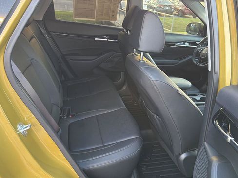 Used 2024 Kia Seltos SX w/ SX Sunroof Package AWD/4WD image 12