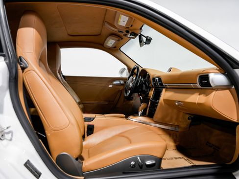 Used 2012 Porsche 911 Carrera 4S image 26