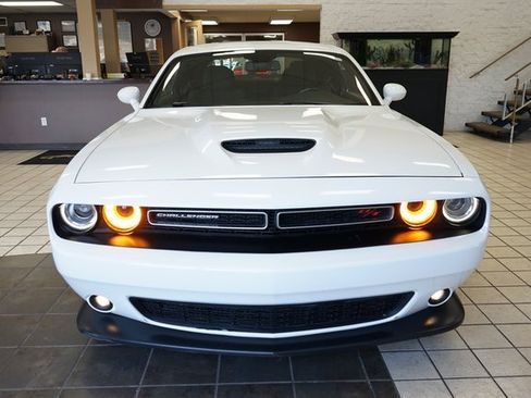 Used 2020 Dodge Challenger R/T image 18