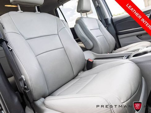 Used 2021 Honda Pilot Special Edition image 4