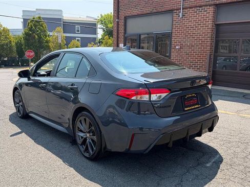 Used 2023 Toyota Corolla SE FWD image 9