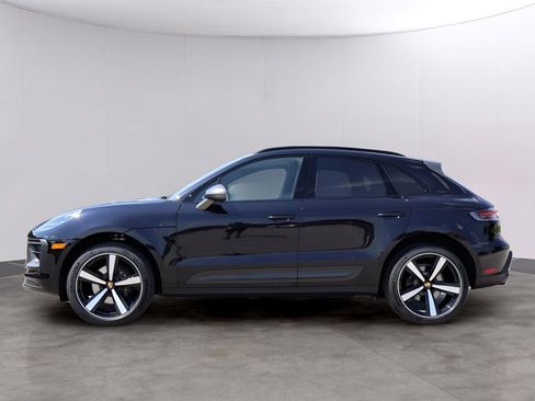 New 2025 Porsche Macan image 2