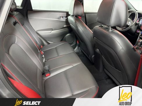 Used 2019 Hyundai Kona Ultimate AWD/4WD image 12