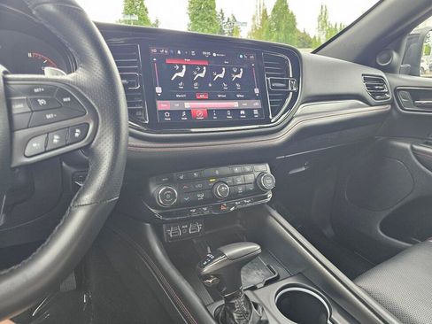 Used 2025 Dodge Durango R/T AWD/4WD image 33