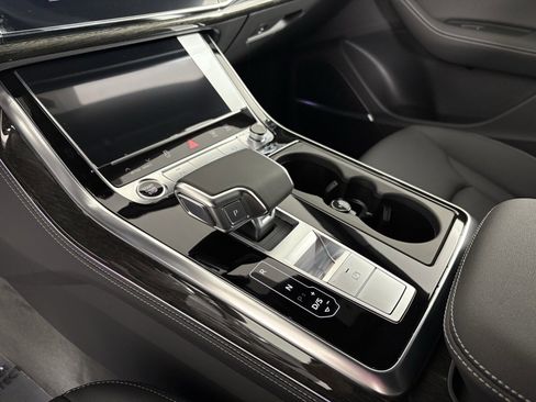 New 2026 Audi Q8 Premium Plus image 18
