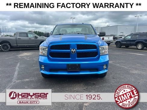 Used 2022 RAM 1500 Express w/ Express Value Package AWD/4WD image 3