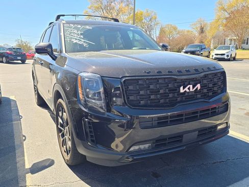 Used 2022 Kia Telluride SX w/ SX Prestige Package image 1