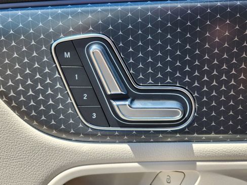 Used 2025 Mercedes-Benz GLA 250 GLA 250 image 8