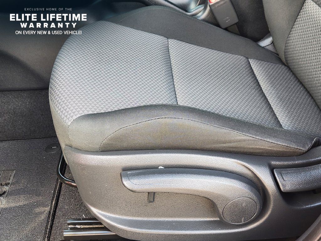Used 2020 Kia Soul X-Line FWD image 23