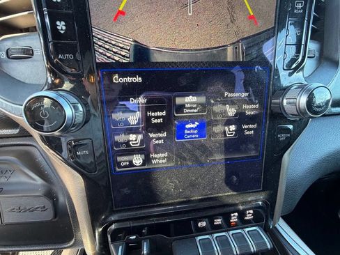 Used 2019 RAM 2500 Laramie w/ Night Edition AWD/4WD image 23