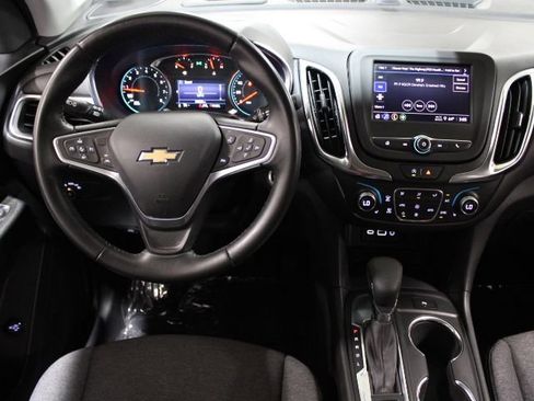 Used 2022 Chevrolet Equinox LT image 28