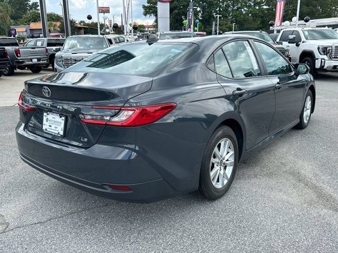 Used 2025 Toyota Camry LE w/ Convenience Package AWD/4WD image 7