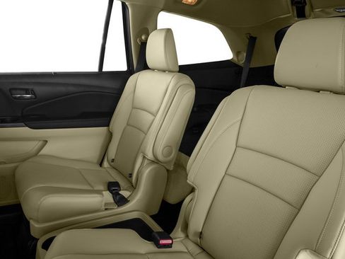 Used 2016 Honda Pilot Elite image 13