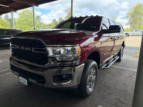 Used 2022 RAM 2500 Big Horn w/ Level A Equipment Group AWD/4WD image 3