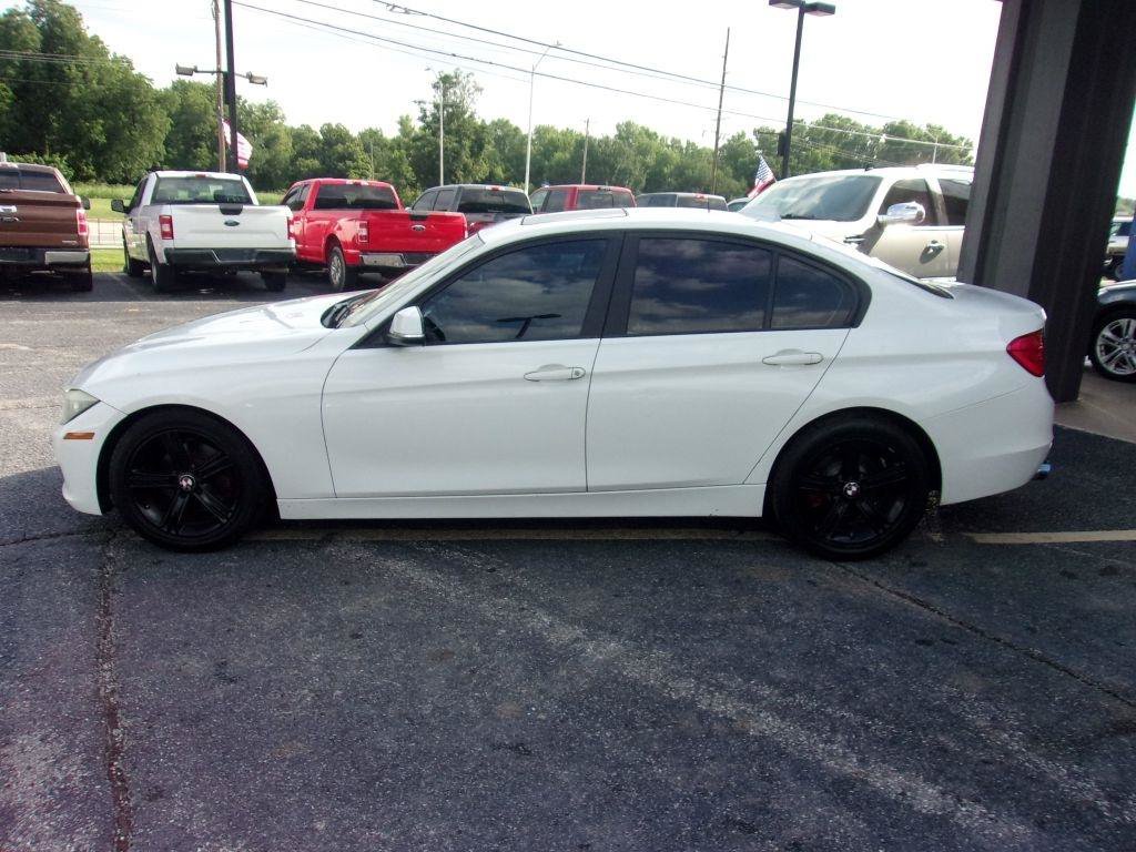 Used 2015 BMW 328i Sedan RWD image 2