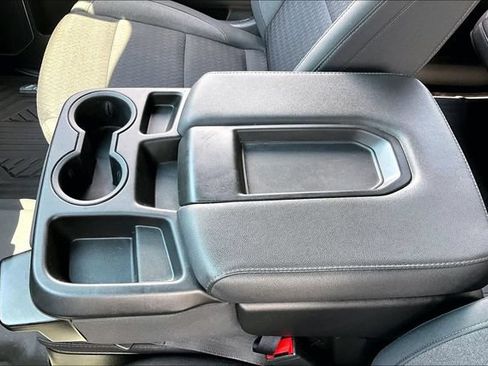 Used 2024 Chevrolet Silverado 1500 LT AWD/4WD image 19