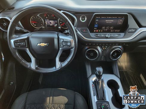 Used 2019 Chevrolet Blazer LT image 32