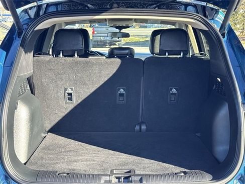 Used 2020 Ford Escape SEL image 10