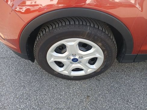 Used 2019 Ford Escape S FWD image 2