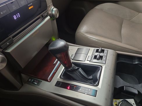 Used 2012 Lexus GX 460 w/ Comfort Plus Pkg image 26