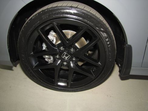 Certified 2025 Honda Civic Sport Touring image 26