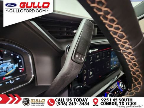 Used 2025 GMC Sierra 2500 AT4 w/ AT4 Premium Plus Package image 30