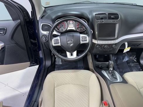 Used 2018 Dodge Journey SXT w/ Safe & Sound Group FWD image 14