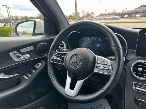 Used 2022 Mercedes-Benz GLC 300 4MATIC image 31