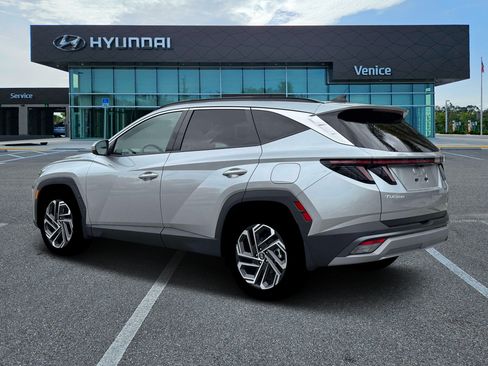 New 2026 Hyundai Tucson Limited FWD image 23