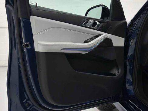 Used 2023 BMW X5 xDrive45e w/ M Sport Package image 23