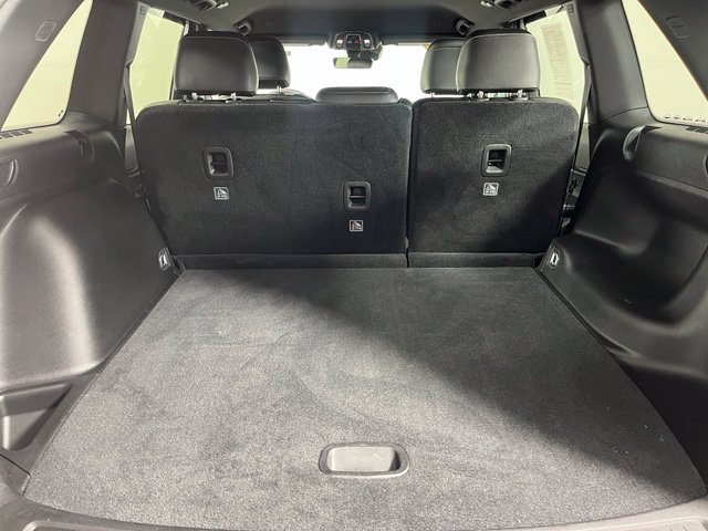 Used 2025 Jeep Grand Cherokee Altitude AWD/4WD image 41