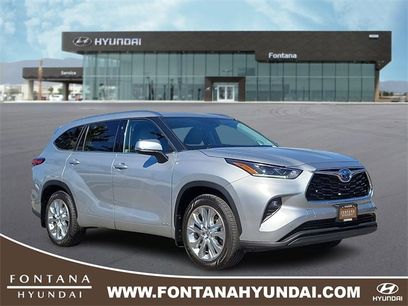 Used 2022 Toyota Highlander Limited