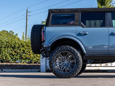 New 2025 Ford Bronco Badlands AWD/4WD image 39