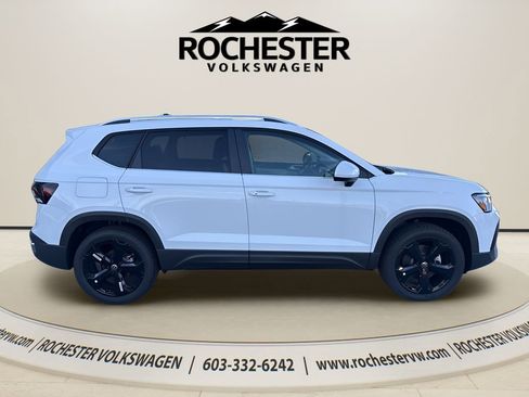 New 2026 Volkswagen Taos SEL AWD/4WD image 10