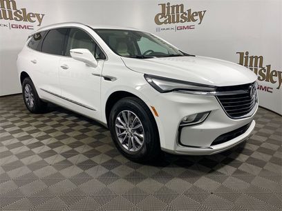 Certified 2023 Buick Enclave Essence