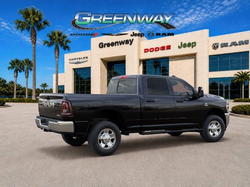 New 2026 RAM 2500 Tradesman AWD/4WD image 4
