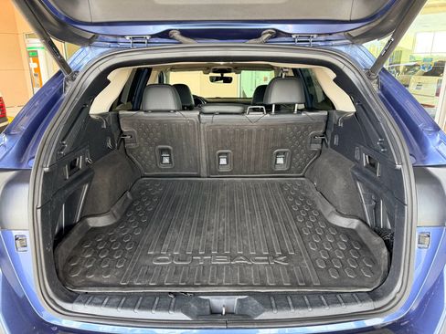 Used 2020 Subaru Outback Onyx Edition XT AWD/4WD image 27