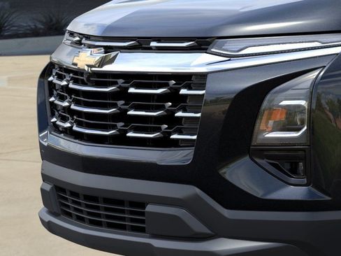New 2026 Chevrolet Equinox LT w/ Safety and Technology Package FWD image 13