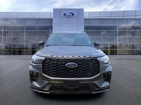 Used 2026 Ford Explorer ST-Line AWD/4WD image 3