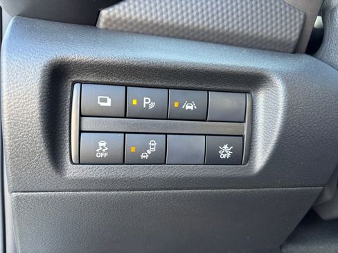 Used 2025 Nissan Kicks Play S image 20