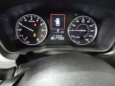 Certified 2025 Subaru Crosstrek 2.5i Premium AWD/4WD image 14