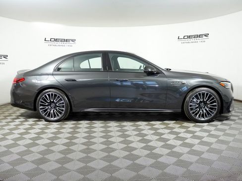 New 2026 Mercedes-Benz E 53 AMG e 4MATIC Sedan image 6