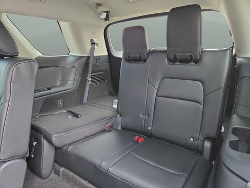 New 2026 Nissan Pathfinder SL AWD/4WD image 40