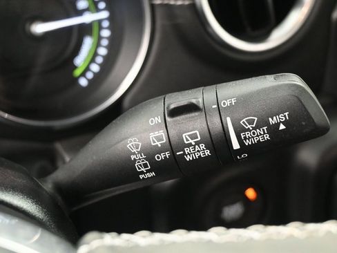 Used 2022 Jeep Wrangler Unlimited Sahara w/ Cold Weather Group image 18