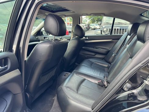 Used 2013 INFINITI G37 Journey w/ Premium Pkg RWD image 27