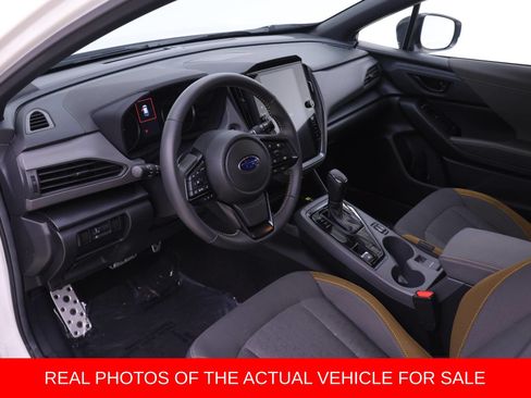 Used 2025 Subaru Crosstrek 2.5i Sport AWD/4WD image 3