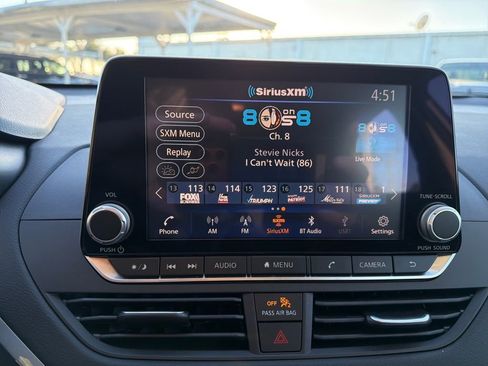 Used 2025 Nissan Altima 2.5 S image 23