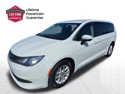 Used 2018 Chrysler Pacifica LX