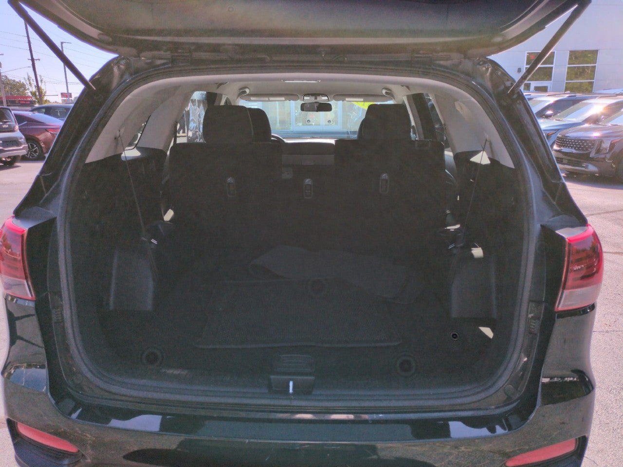 Used 2019 Kia Sorento L FWD image 25